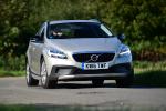 Volvo V40 D2 Cross Country 2016 года